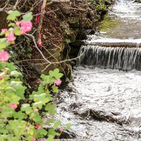 Babbling Brook Cottage Stony Middleton Экстерьер фото